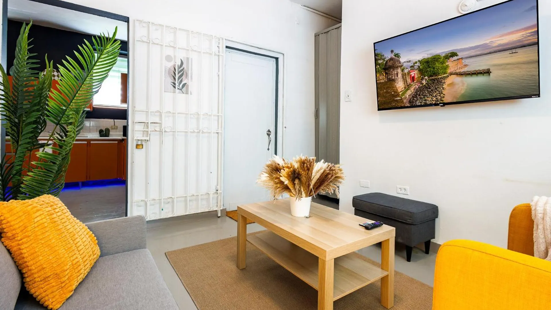 Spanish Lagoon In San Juan - Private Patio - 2 Bedrooms 0*,